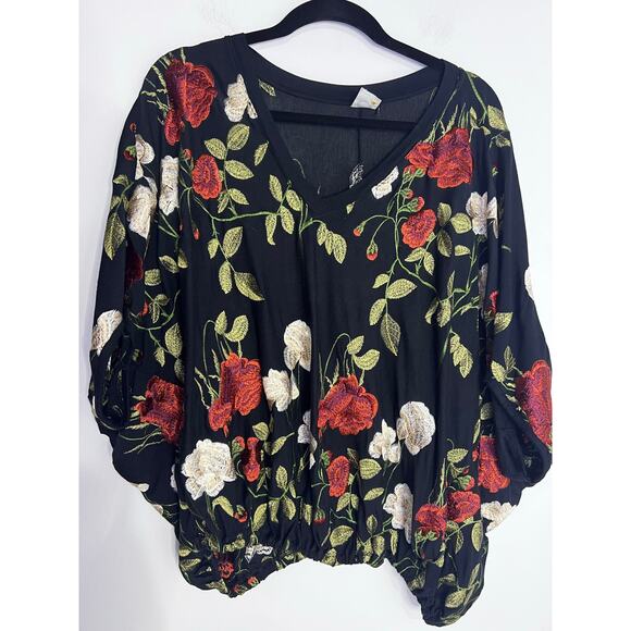 Anthropologie AKEMI + KIN Allora Size XS/S Floral Embroidered Oversized Top - Picture 3 of 7